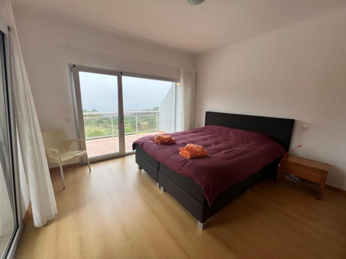 Villa With Views Over The Atlantic Ocean And Swimming Pool Famalicao Экстерьер фото